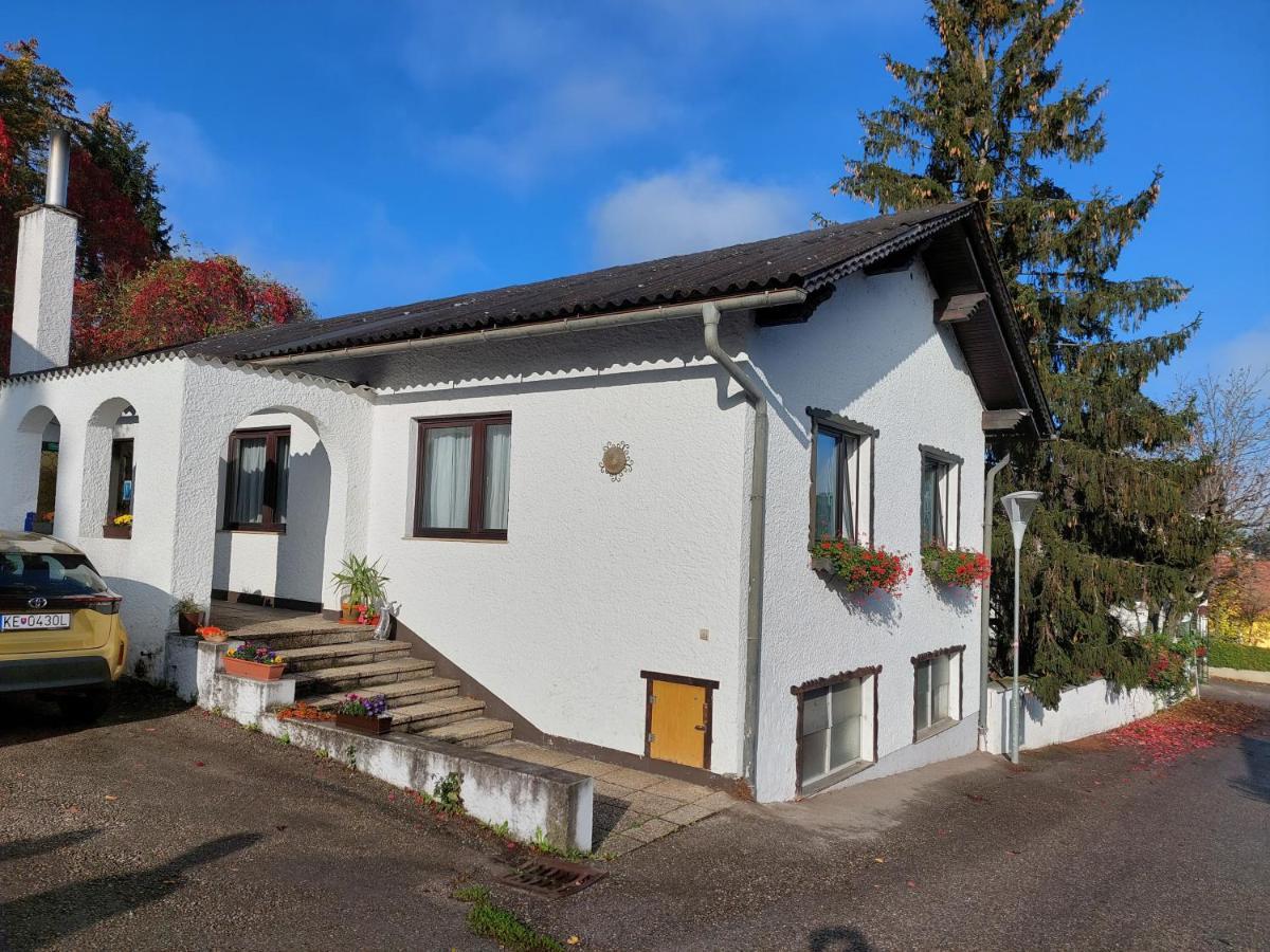 Pension Welserhof Wilfersdorf  Luaran gambar