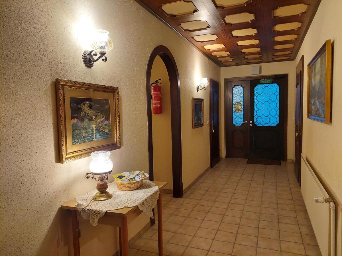 Pension Welserhof Wilfersdorf  Luaran gambar
